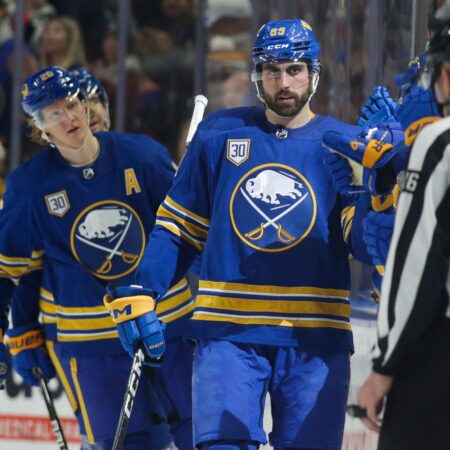 Козенс из «Сенаторов» с воодушевлением ждет возвращения в Баффало, чтобы сыграть против «Сэйбрз»