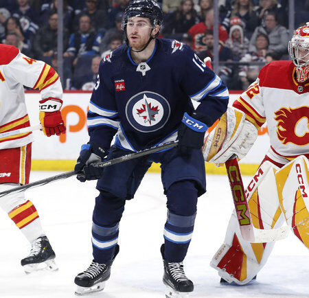 Как травма Виларди влияет на «Джетс» в преддверии плей-офф