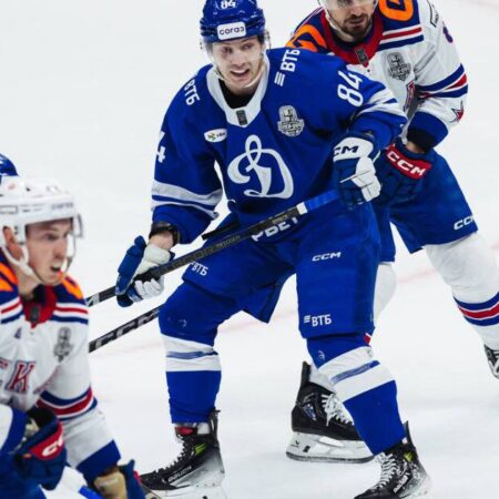 Динамо Москва берет верх над СКА в напряженном матче плей-офф