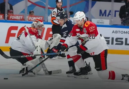 «Локомотив» начинает серию с «Торпедо» с победы