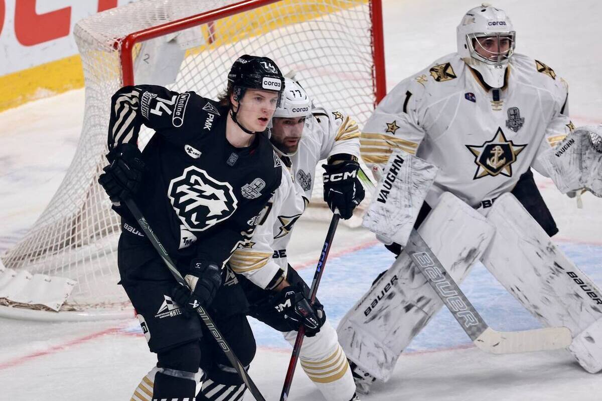 Preview Неожиданный поворот: «Адмирал» громит «Трактор» в Челябинске и выходит вперед в серии