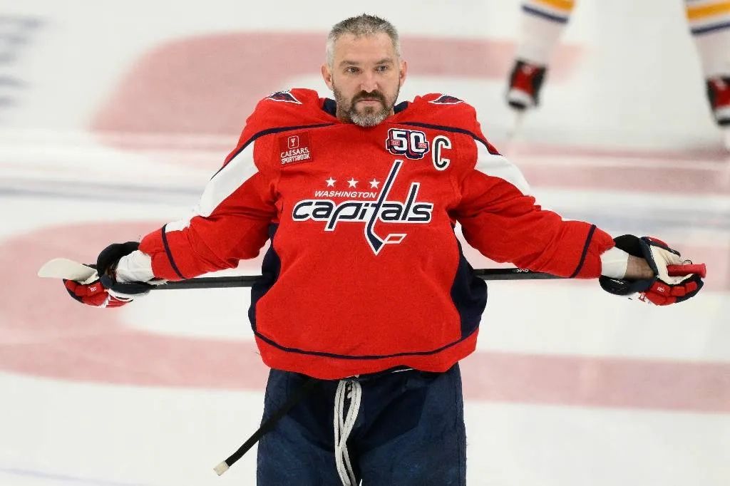 Preview Вероятность участия Майерса в матче «Кэнакс» против «Дакс» мала, Хогландер близок к возвращению