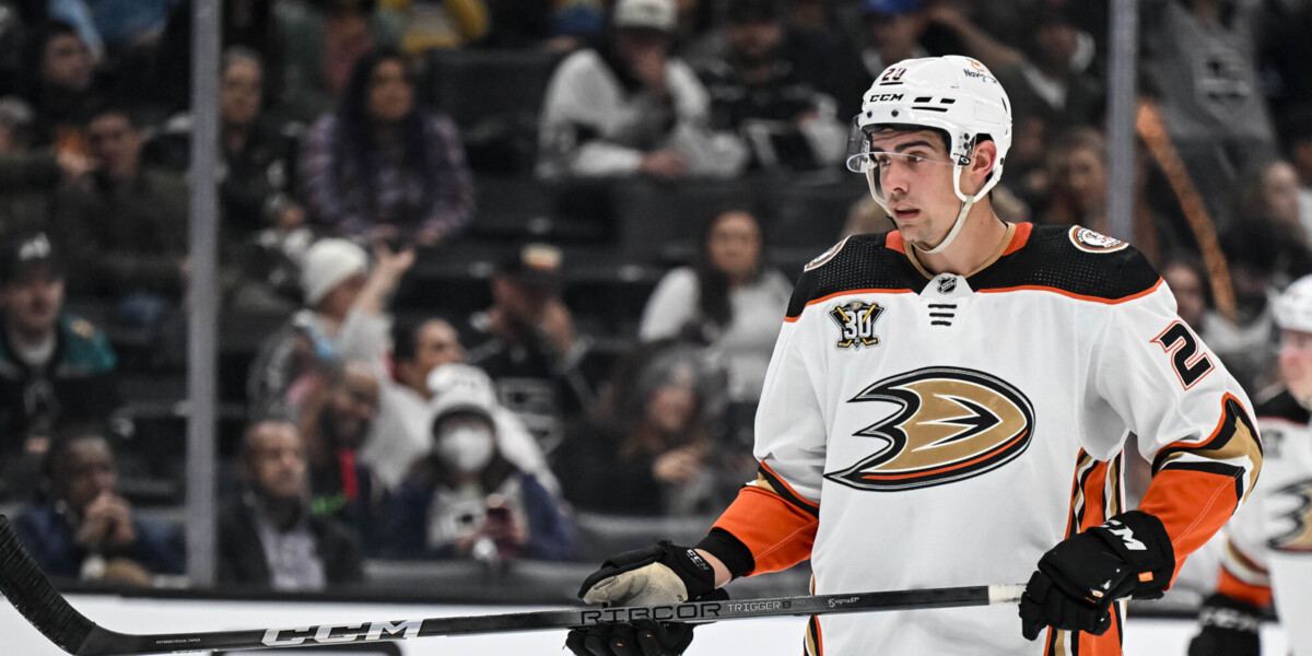 Preview Тайсон Фостер оформляет хет-трик, «Филадельфия Флайерз» побеждает «Нью-Йорк Рейнджерс»