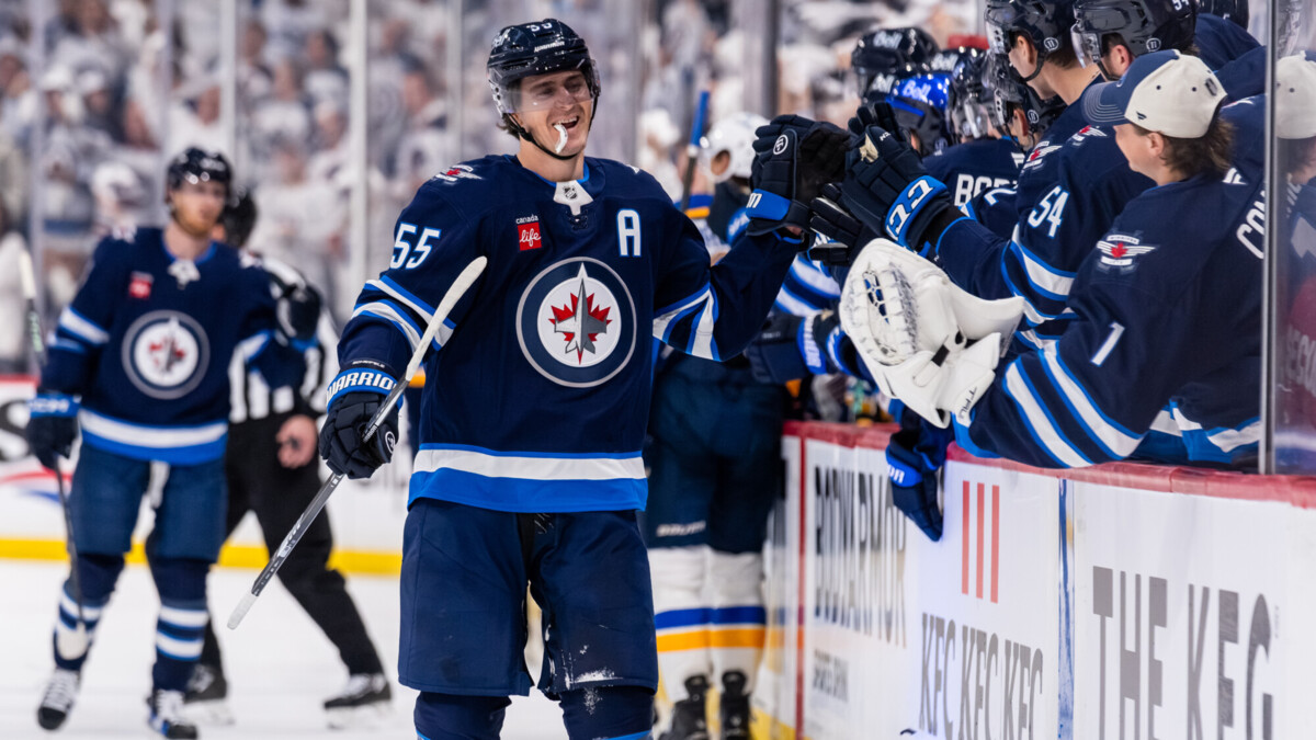 Preview Виннипег Джетс Одержали Победу над Сент-Луис Блюз во Второй Игре и Увеличили Преимущество в Серии до 2-0