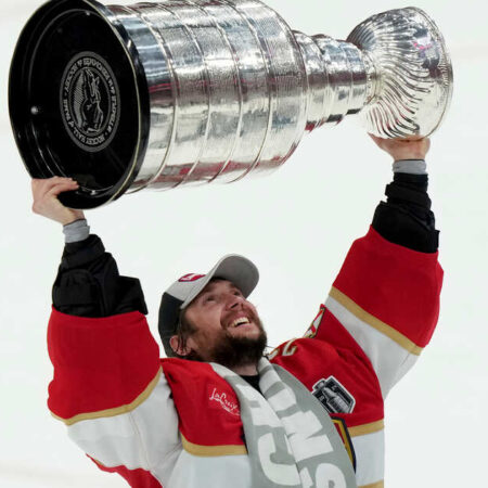 Бобровский из «Пантерз», Скиннер из «Ойлерз» снова сразятся в финале Кубка Стэнли