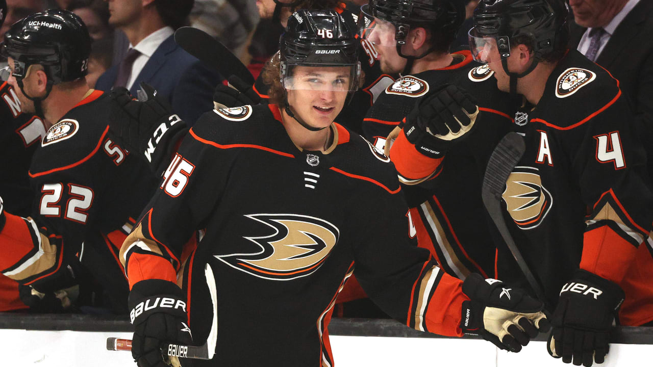 Preview «Анахайм Дакс» обменял Тревора Зеграса во «Филадельфия Флайерз» на Полинга и выбор на драфте