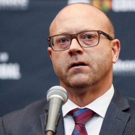 Генеральный менеджер «Ойлерз» Боуман сталкивается с непростой задачей решения проблем с вратарями и глубиной состава в межсезонье