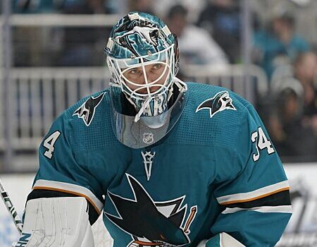 «Сан-Хосе Шаркс» продлили контракт с Уильямом Эклундом