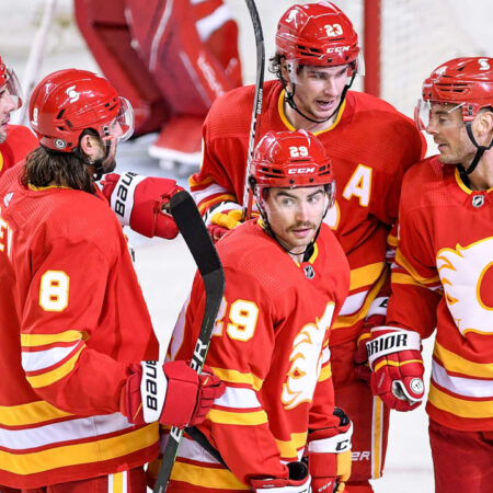 Состав «Флэймз»: Кто из молодых может прорваться и сделать следующий шаг?