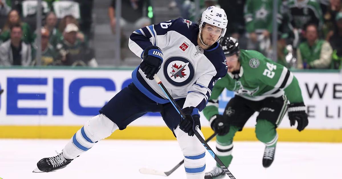 Preview Виннипег Джетс переподписали форварда Моргана Баррона: двухлетний контракт на $3,7 млн