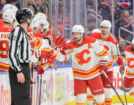 «Калгари Флэймз» начнут сезон с долгожданной «Битвы при Альберте»