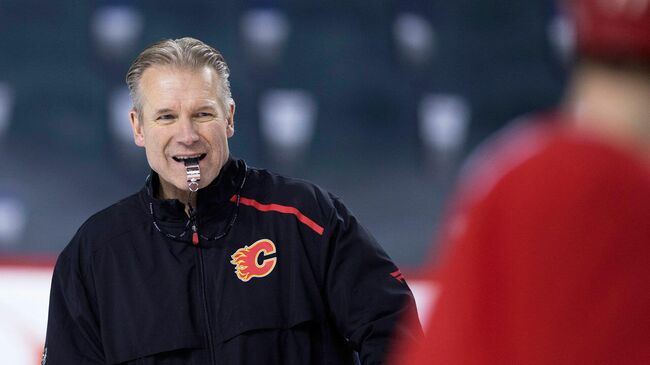 Preview «Калгари Флэймз» назначают Дэйва Лоури помощником главного тренера