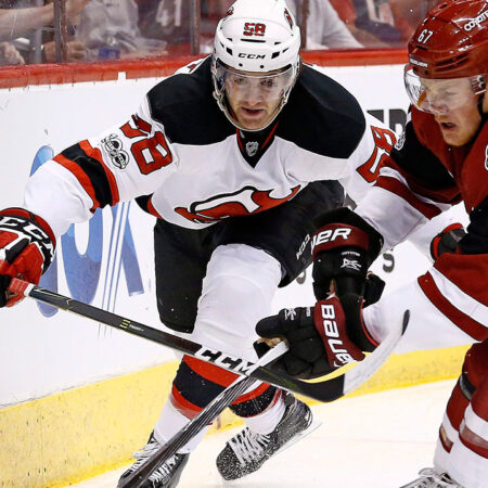 «Девилз» подписывают Руни, Гленденинга и еще двух игроков на пробные контракты