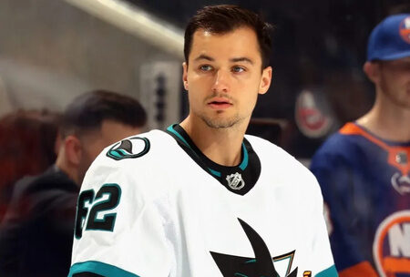 Кевин Лабанк присоединяется к «Каролина Харрикейнз» на пробный контракт