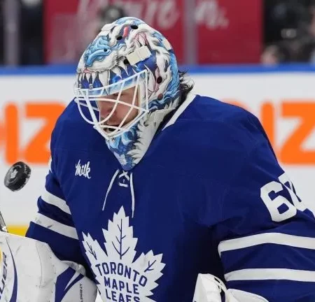 Игроки «Мэйпл Лифс» Уолл, Рой и Бенуа пропустили тренировку