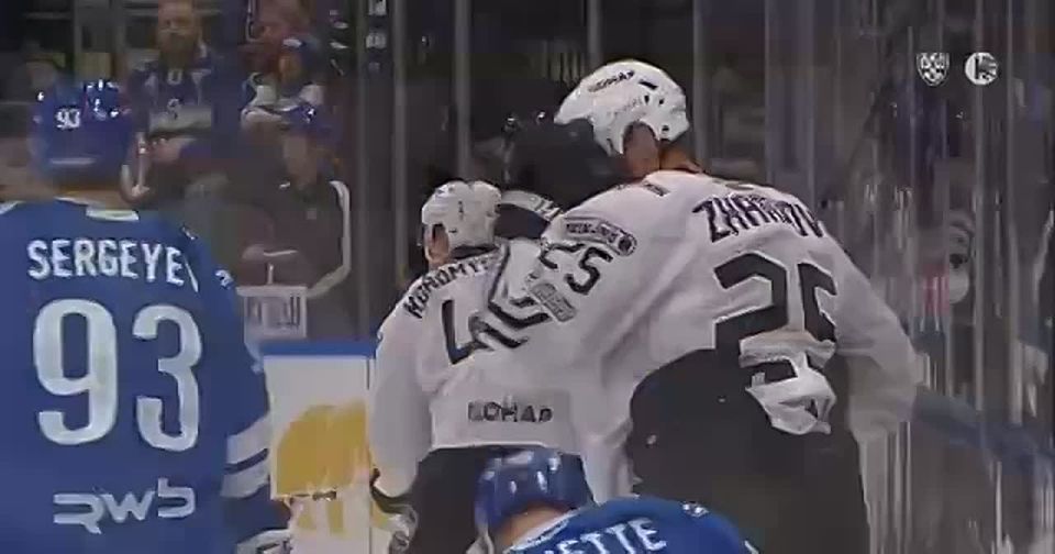 Preview «Динамо» упустило преимущество, но вырвало победу у «Трактора» в серии буллитов