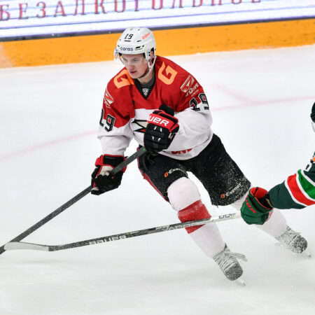 «Ак Барс» установил клубный рекорд, Ткачёв отличился против «Авангарда», а «Нефтехимик» ворвался в топ-5 Востока