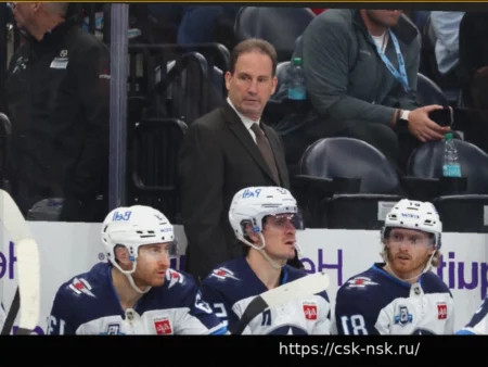 Приоритеты Виннипег Джетс и будущее тренера Скотта Арниела: взгляд генерального менеджера